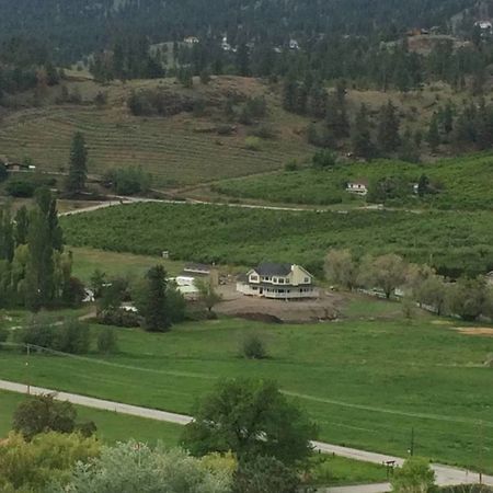 Harvelle House Bed & Breakfast Summerland Buitenkant foto