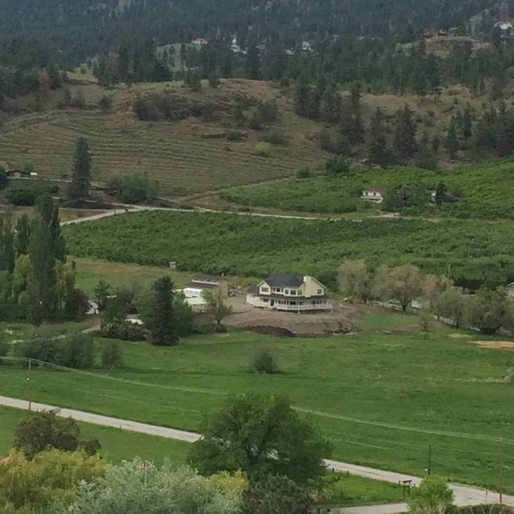 Harvelle House Bed & Breakfast Summerland Buitenkant foto